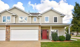 832 Red Hawk Way SE, Altoona, IA 50009