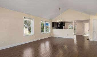 3 Wilson Way, Brentwood, NH 03833