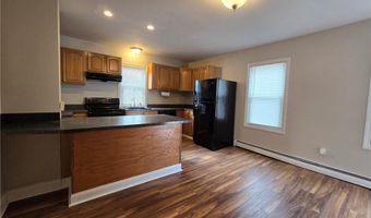 4 Union St, Coventry, RI 02816