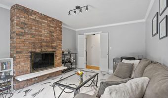 102 Fairlawn Ave, Albany, NY 12203