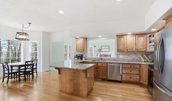 50 Golden Run Rd, Bolton, MA 01740