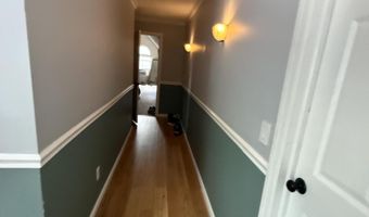 347 Trenton Ave N, Bayville, NJ 08721