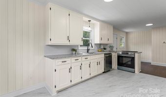 1034 Patton Ave, Albemarle, NC 28001