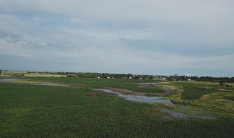 2410 135TH St SW, Aberdeen, SD 57401