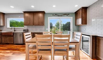 5576 Kidder Rd, Almont, MI 48003