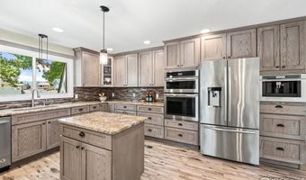 40 Walter Way, Broomfield, CO 80020