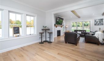 41 Wintergreen Way, Glocester, RI 02814