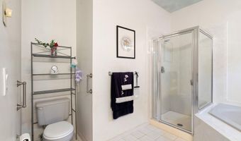 24 Symphony Ave, Bayville, NJ 08721