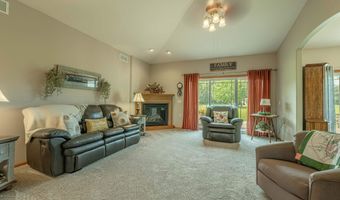 N8532 Story Ridge Court, Belleville, WI 53508