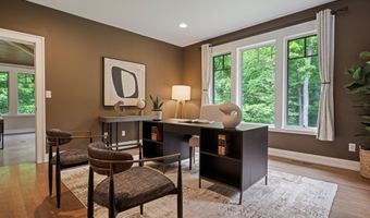 3867 Hawk Crest Rd, Ann Arbor, MI 48103