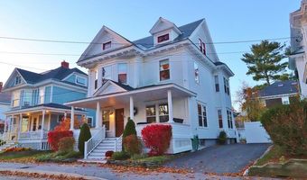 15 McKinley St, Bangor, ME 04401