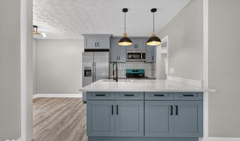901 Alhambra, Anderson, IN 46012