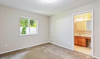 2109 Alder Dr, Caldwell, ID 83605