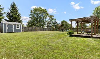 6102 Boulder Dr, Anderson, IN 46013