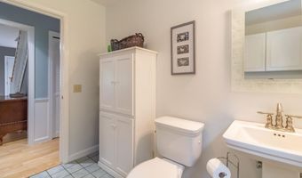 39 Kitteridge Brook Rd, Bar Harbor, ME 04609