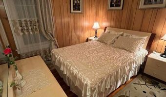 240-242 Vrooman Avenue Unit 2Nd Floor 2Nd Floor, Amsterdam, NY 12010