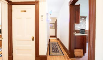 293 State St, Bangor, ME 04401