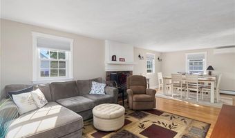 1 Adelaide Ave, Bristol, RI 02809