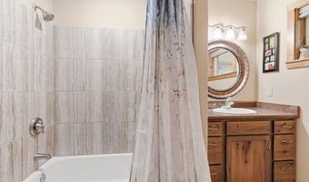 250 Ho Hum Dr, Bayfield, CO 81122