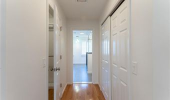 9 Elizabeth Dr, Lincoln, RI 02865