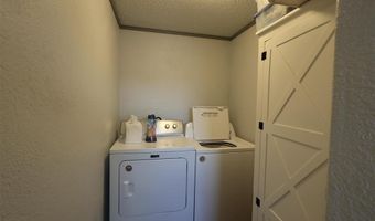 24 Oak Dr, Cody, WY 82414