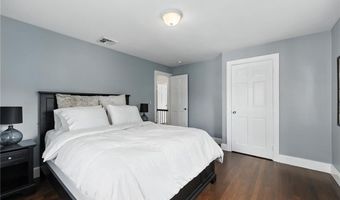 21 Don Ave, East Providence, RI 02916