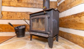 15791 Willow Creek Rd, Athens, OH 45701