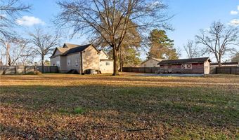 514 3rd St, Aliceville, AL 35442