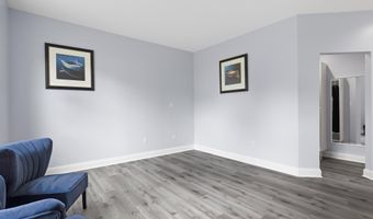5814 LARPIN Ln, Alexandria, VA 22310