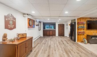 1 Brimstone Hill Rd, Amherst, NH 03031