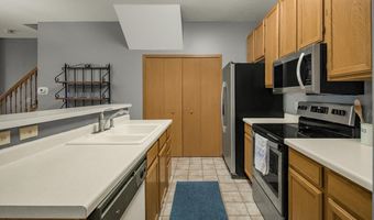 15634 Garnet Way 21, Apple Valley, MN 55124