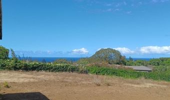 2676 Kalanikahua Rd, Haiku, HI 96708