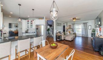 4 GARRY Ln, Andover, NJ 07848