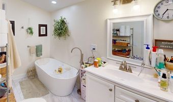 1520 Hash Ridge Rd, Barboursville, WV 25504