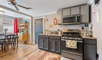 911 Kingsbury St, Belle Fourche, SD 57717