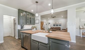 18650 OAK SPRINGS Trl, Amarillo, TX 79119
