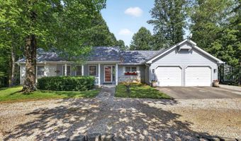 4127 N Northwood Ln, Bloomfield, IN 47424