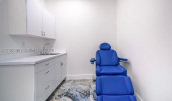 2920 NE 207th St 801, Aventura, FL 33180