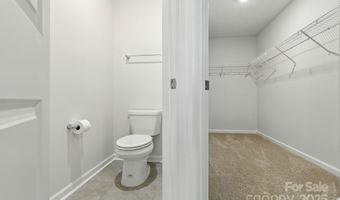 607 Santa Clara Dr, Asheville, NC 28806