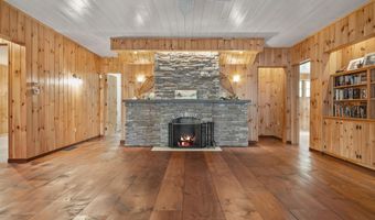 389 Castle Island Rd, Belgrade, ME 04917