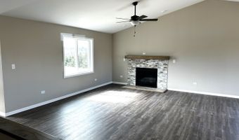 317 Buena Ter, Antioch, IL 60002