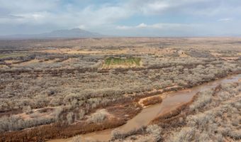 22 Paizalas Dr, Bosque, NM 87006