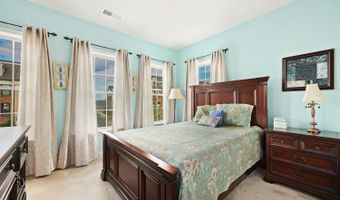 22565 WINDSOR LOCKS Sq, Ashburn, VA 20148