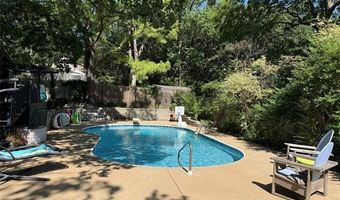 2501 Cherokee Hills Pl, Bartlesville, OK 74006