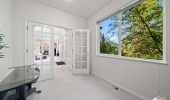 10100 Zermatt Cir, Anchorage, AK 99507