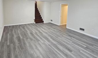 8925 FALLING CREEK Ct, Annandale, VA 22003