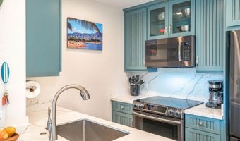 1299 ULUNIU Rd 106C, Kihei, HI 96753