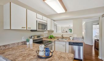 7002 CHANNEL VILLAGE Ct 101, Annapolis, MD 21403