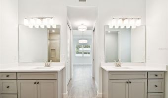 2973 BREEZY Mdws, Clearwater, FL 33760