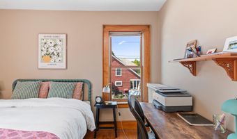 49 Hill St, Barre, VT 05641